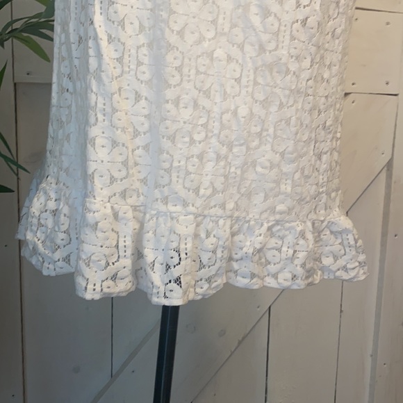 Lilly Pulitzer white lace shirt - size m - Picture 3 of 7